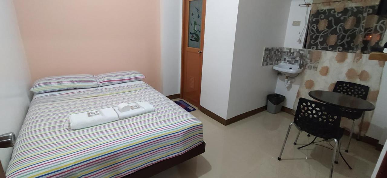 Jb Valdres Apartment مانيلا المظهر الخارجي الصورة